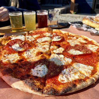 Ursa Minor Brewing - Pepperoni Pizza - Brewpubs Near Me - Duluth, Minnesota Ursa Minor Brewing - Pepperoni Pizza - Brewpubs Near Me - Duluth, Minnesota