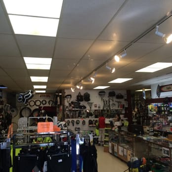 Revolution Bicycles - Bikes Near Me - Eureka, California