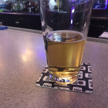 Mr C's - Cold beer - Sports Bars Near Me - Chicago, Illinois