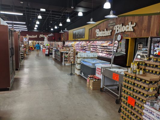 Audubon Market by null