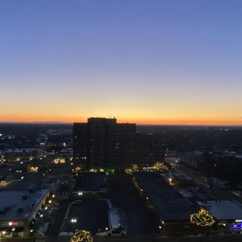 Dunton Tower Apartments - Apartments Near Me - Arlington Heights, Illinois