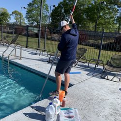 Premier Pool Service - Weekly Service