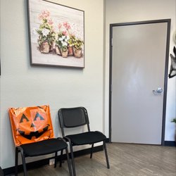 Sagebrush Medical Center - Nice waiting area.
