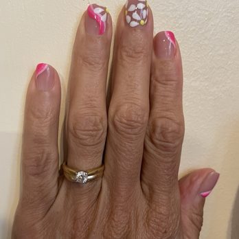 Devine Nail Spa - Nails - Nail Salons Near Me - Columbia, South Carolina