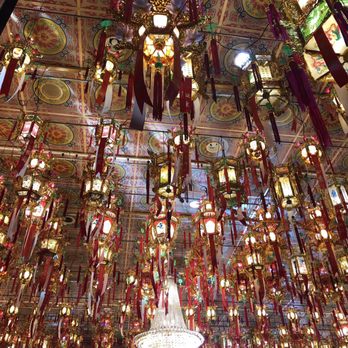 Thien Hau Temple - The lanterns fill the ceiling - Buddhist Temples Near Me - Los Angeles, California Thien Hau Temple - The lanterns fill the ceiling - Buddhist Temples Near Me - Los Angeles, California