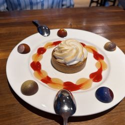 Fabulous Anniversary dinner and dessert. Thank you Chef Eric - amazing as always! The La Cascada kitchen is the Best.