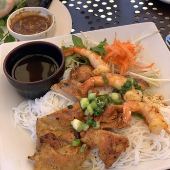 Pho Ba Co - Charbroiled chicken salad - Vietnamese Near Me - Irvine, California