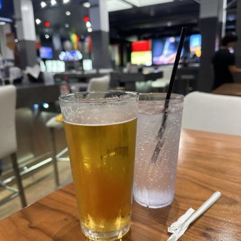 Dave & Buster's Milpitas - San Jose - Stella - Arcades Near Me - Milpitas, California