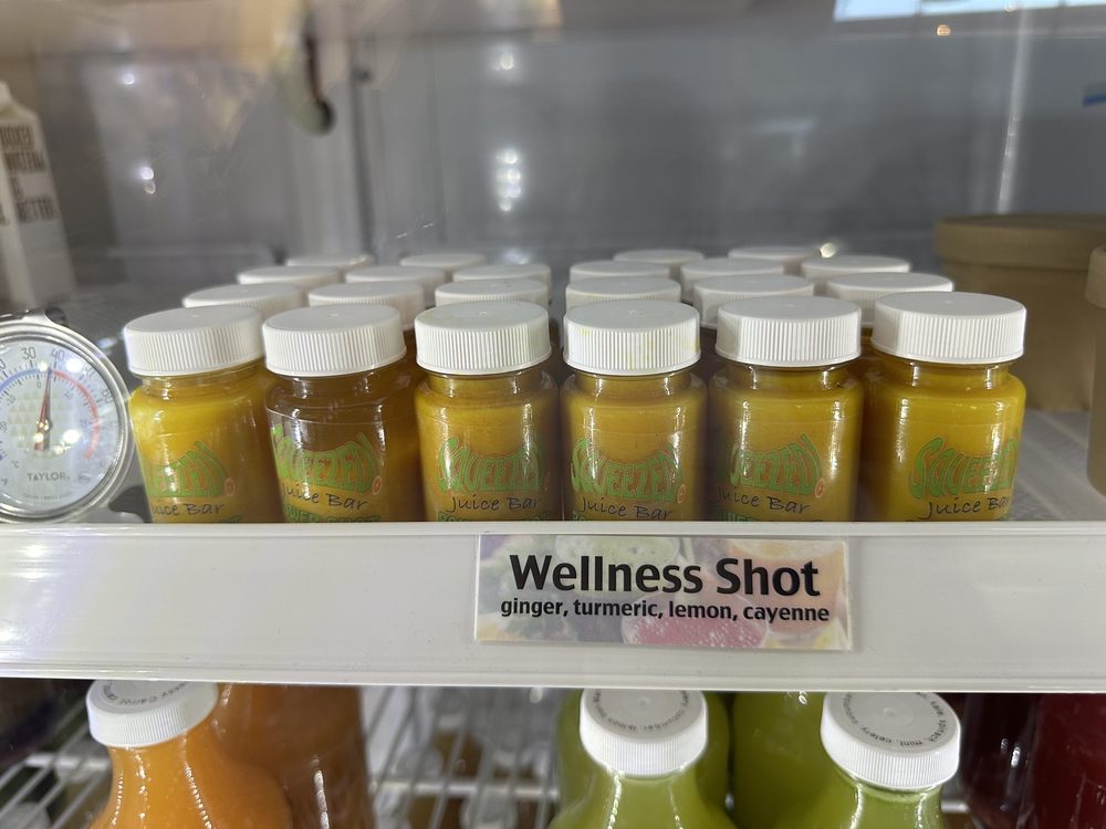 SQUEEZED JUICE BAR Updated September 2024 68 Photos & 80 Reviews