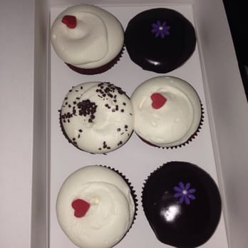 Georgetown Cupcake - Cupcakes! - Bakeries Near Me - Bethesda, Maryland Georgetown Cupcake - Cupcakes! - Bakeries Near Me - Bethesda, Maryland