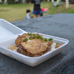 Chow's - Loco moco