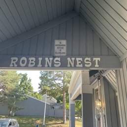 Exterior photo of Robins Nest - Lenexa, Kansas Exterior photo of Robins Nest - Lenexa, Kansas