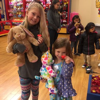 Build-A-Bear Workshop - Toy Stores Near Me - Grandville, Michigan