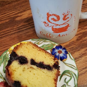 Caffe Amouri - Smooth and perfectly blended honey cinnamon latte and moist deeeeelicious blueberry coffee cake. - Coffee & Tea Near Me - Vienna, Virginia Caffe Amouri - Smooth and perfectly blended honey cinnamon latte and moist deeeeelicious blueberry coffee cake. - Coffee & Tea Near Me - Vienna, Virginia