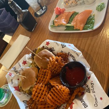 Drake’s Shiloh - Sushi Bars Near Me - O'Fallon, Illinois