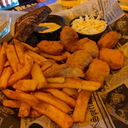 Solbergs Greenleaf Sports Bar & Grill - Battered cod bites with fries and coleslaw