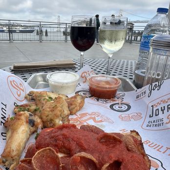 Joyride Pizza - Happy hour - Pizza Near Me - San Francisco, California Joyride Pizza - Happy hour - Pizza Near Me - San Francisco, California