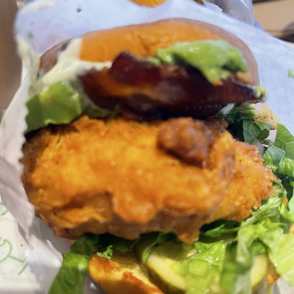 Shake Shack UTC San Diego - Avocado Bacon Chicken - Fast Food Near Me - San Diego, California Shake Shack UTC San Diego - Avocado Bacon Chicken - Fast Food Near Me - San Diego, California