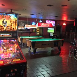 Castle Lounge - Castle Lounge remodel with TVs everywhere!