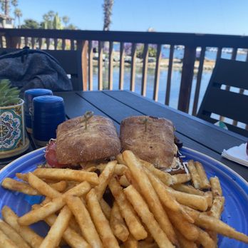 Paradise Point - Barefoot bar & grill lunch - Resorts Near Me - San Diego, California Paradise Point - Barefoot bar & grill lunch - Resorts Near Me - San Diego, California