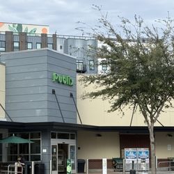 Publix Super Market- Gainesville - Entrance view