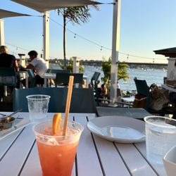 Bristol Sunset Cafe - Perfect setting