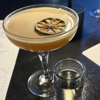 EXIT 9 Restaurant & Bar - Cocktail Bars Near Me - Brooklyn, New York
