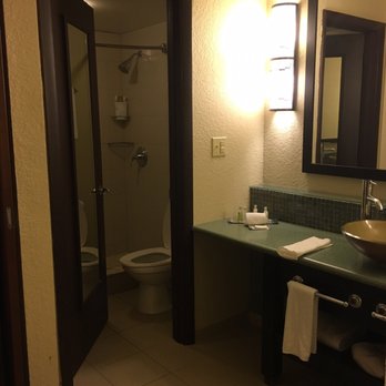 DoubleTree by Hilton - Hotels Near Me - Orlando, Florida