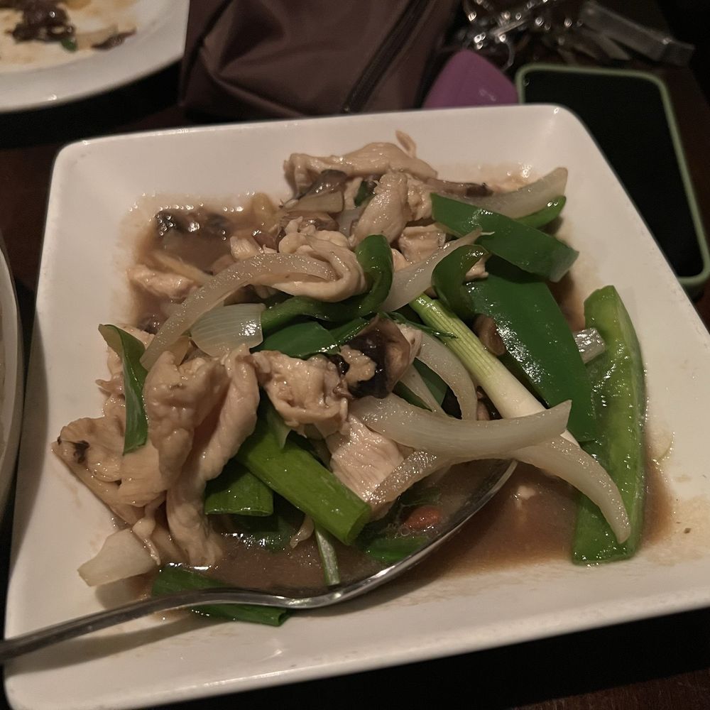 Thai Orchid - Sautéed chicken with veggies - Thai Near Me - Campbell, California Thai Orchid - Sautéed chicken with veggies - Thai Near Me - Campbell, California