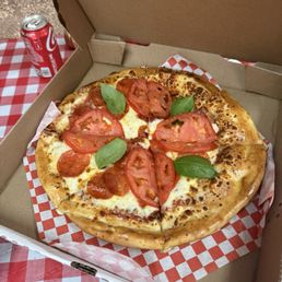 Margarita pizza added pepperoni Margarita pizza added pepperoni
