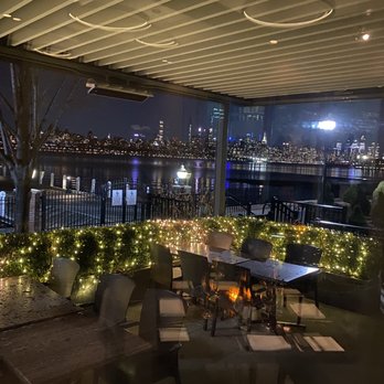 HAVEN Riverfront Restaurant & Bar - New American Near Me - Edgewater, New Jersey