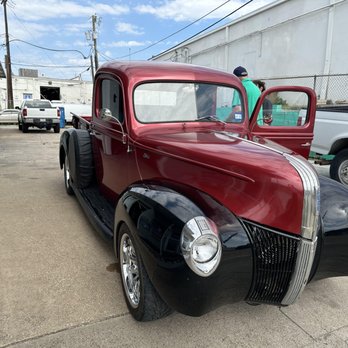 Don Perry's Garage - We work on classics! 1940C1 - Auto Repair Near Me - Burleson, Texas Don Perry's Garage - We work on classics! 1940C1 - Auto Repair Near Me - Burleson, Texas