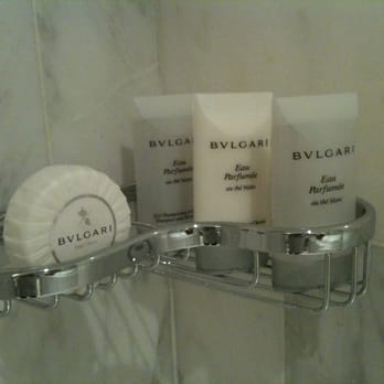 Four Seasons Hotel Boston - In the shower - Hotels Near Me - Boston, Massachusetts Four Seasons Hotel Boston - In the shower - Hotels Near Me - Boston, Massachusetts