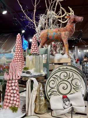 Stoneware & Co. by null