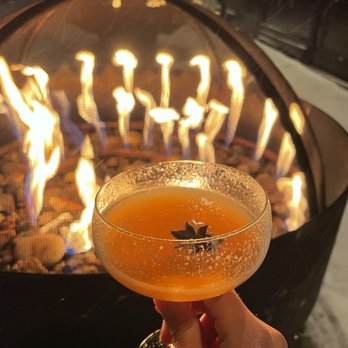Cindy's Rooftop - Figgy stardust - New American Near Me - Chicago, Illinois