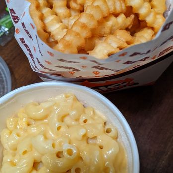 Big Chicken - Kids Mac and cheese and the fries are from the ultimate combo. They forgot my kids side. 10/24 - Chicken Shop Near Me - Renton, Washington