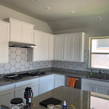 GV Remodeling - Backsplash hexagonal tile with black grout - Painters Near Me