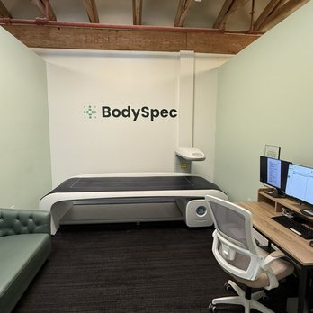 BodySpec - The Room with the scanner - Diagnostic Imaging Near Me - Los Angeles, California