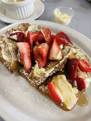 Debbie's Restaurant & Pie Shoppe by null