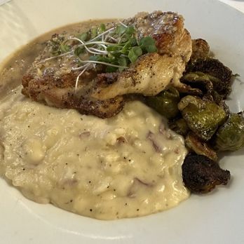 Le Garden Bistro - Chicken - French Near Me - Dade City, Florida