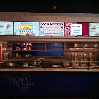 Washington Hall - the counter area of a fast food restaurant - Food Court Near Me - Chicago, Illinois