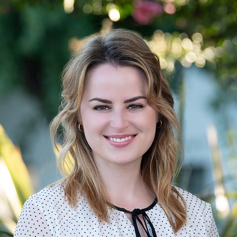Vera I Prisacari, M.D - child therapist in Modesto, CA