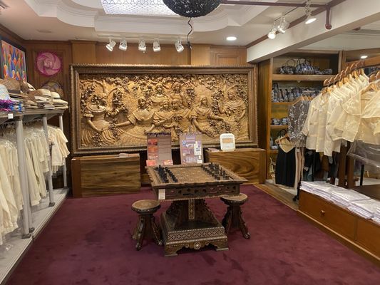 Balikbayan Handicrafts by null