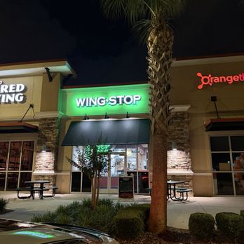 Wingstop - Outside - Chicken Wings Near Me - Oviedo, Florida Wingstop - Outside - Chicken Wings Near Me - Oviedo, Florida
