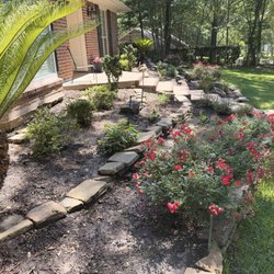 Hometown Designs Landscaping