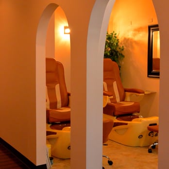 Castle Pines Day Spa - Pedicure space - Day Spas Near Me - Castle Pines, Colorado Castle Pines Day Spa - Pedicure space - Day Spas Near Me - Castle Pines, Colorado