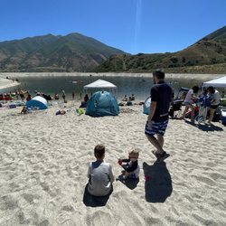 Spanish Oaks Reservoir - So fun to go as a family and spend time playing in the sand and embracing the freezing water. Beautiful mountain views!