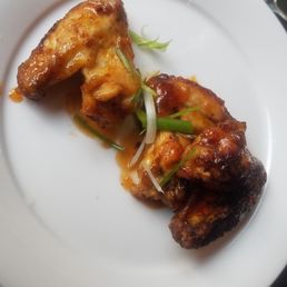 Delish Wings. Delish Wings.