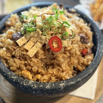 Aromas Del Peru - Chaufa with steak - Peruvian Near Me - Miami, Florida