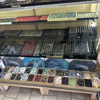OB GIFT SHOP - Gift Shops Near Me - San Diego, California OB GIFT SHOP - Gift Shops Near Me - San Diego, California